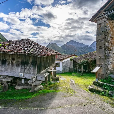 Aguas Parque Ponga Casa rural Cazo